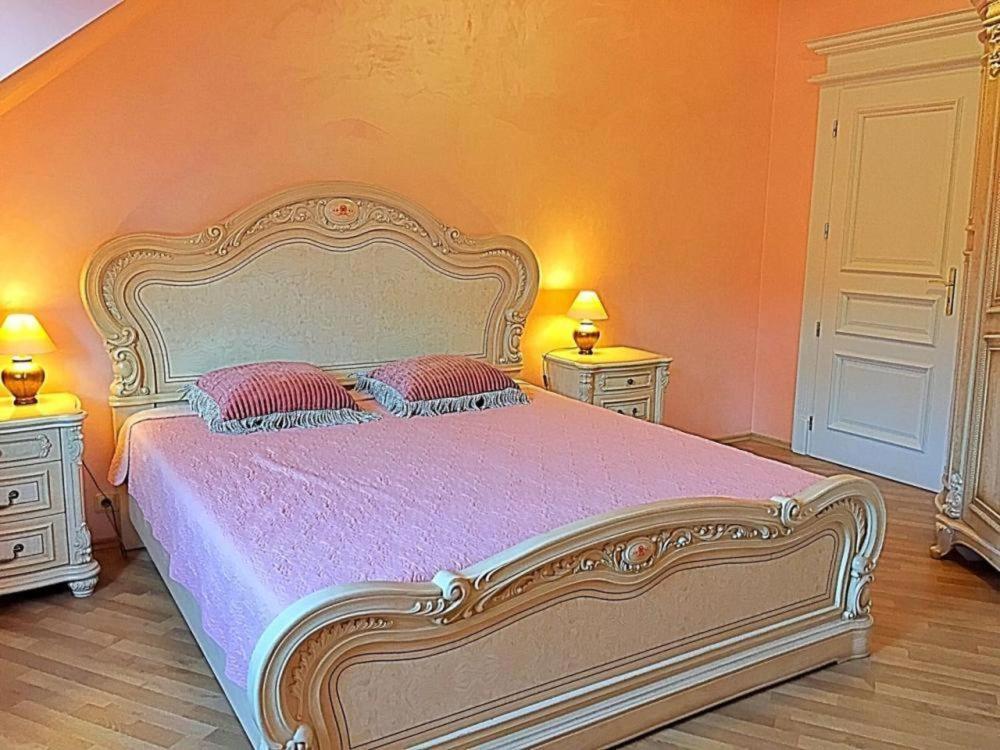 Fantasy Apartment Karlovy Vary Ngoại thất bức ảnh